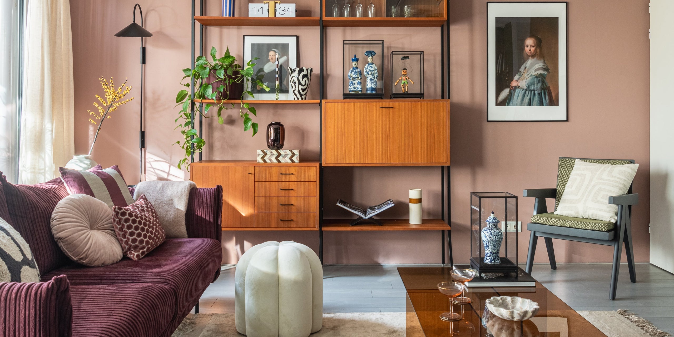 Binnenkijken op 50m2: het retro chic interieur van Rick en Jean-Paul