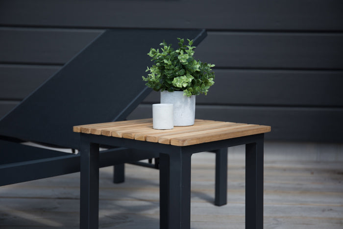 Fjôrd - Lounge Ligbed Zwart - Copacabana