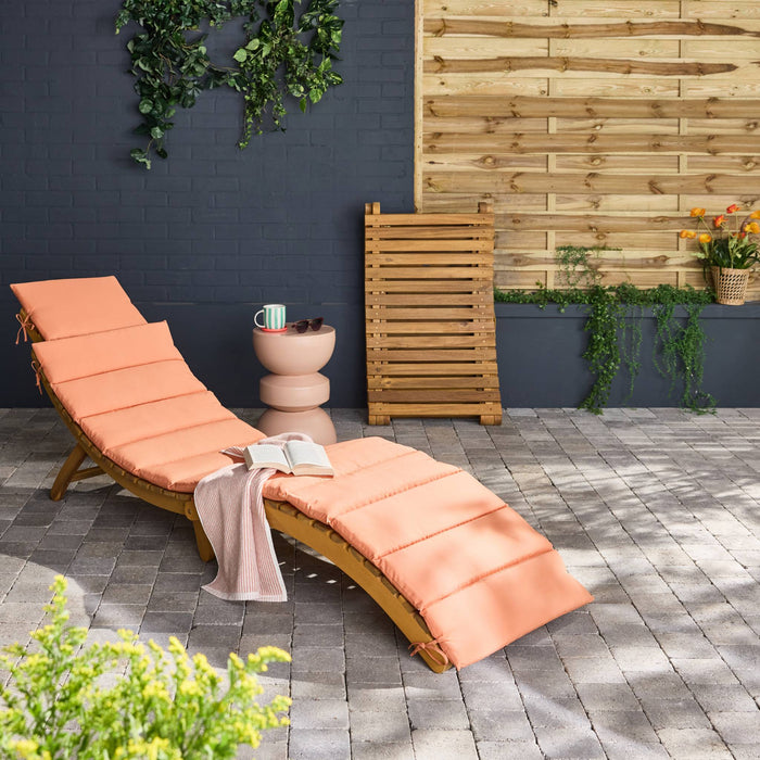 sweeek - Set van 2 acaciahouten ligstoelen