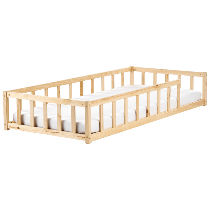 Beliani - MEYMAC - Kinderbed - Lichtbruin - 90 x 200 cm - Dennenhout