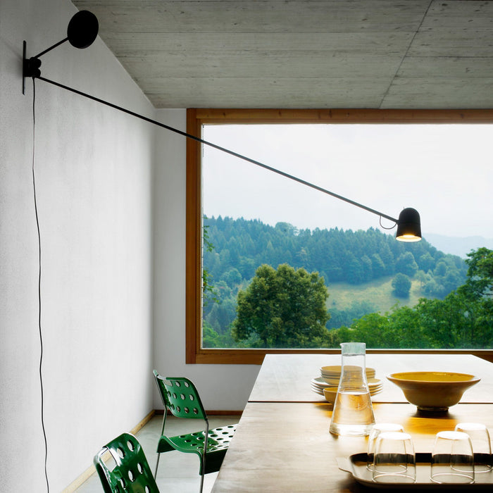 Luceplan Counterbalance wandlamp LED zwart