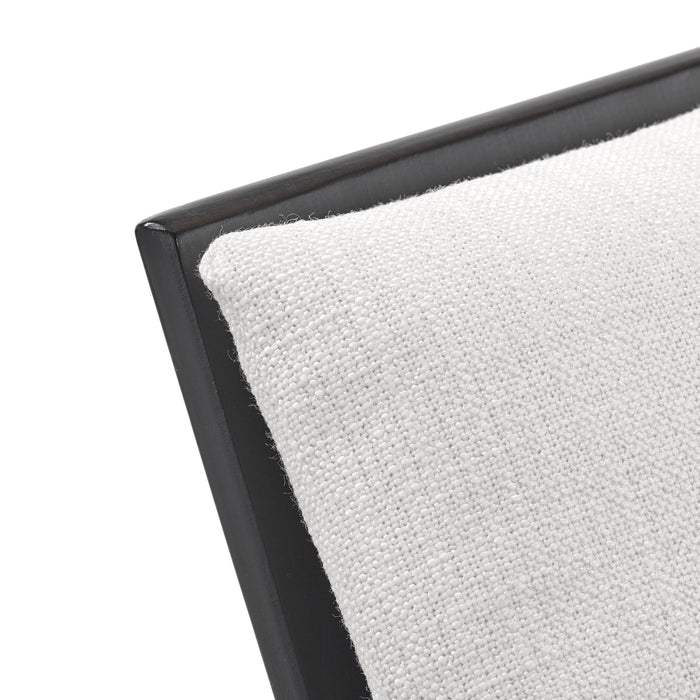 329822-x03-202505071844-A.jpg (10273898)