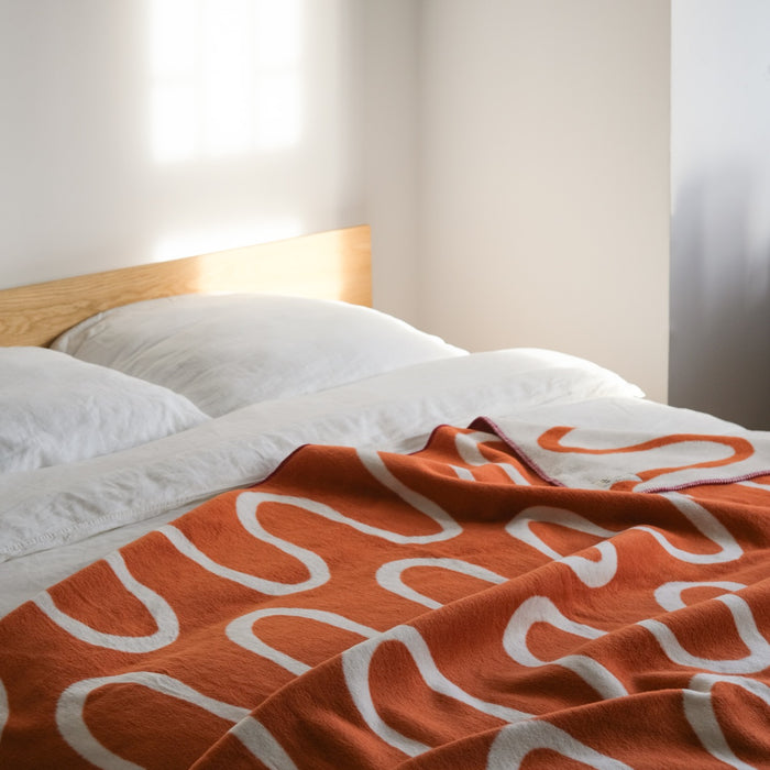 noo.ma SWIRL Katoenen deken - Terracotta