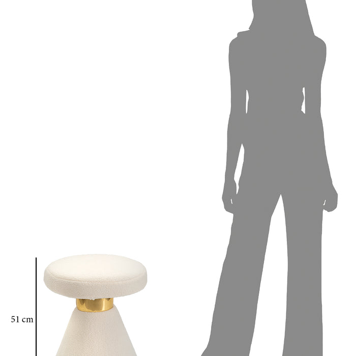 Iceland - Witte en gouden gestoffeerde stoffen tafel