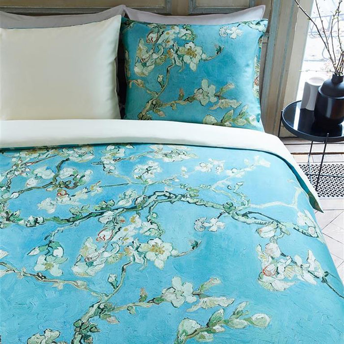 Beddinghouse x Van Gogh Museum Almond Blossom Dekbedovertrek 200 x 200|220 cm - Blauw