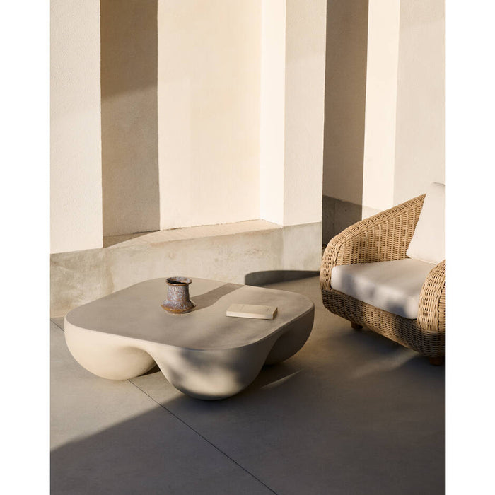 Kave Home Programma Colba in Polystone lichtgrijs beige