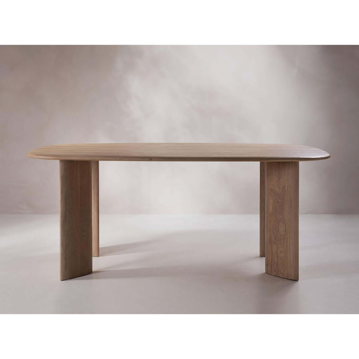 Micadoni Eettafel Aggie