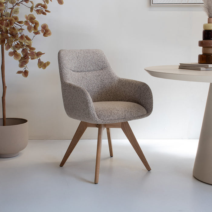 ffd8ca4b-3eb4-469c-83bc-9f17f3c31fbf-sfeerbeeld.jpg (10303230)