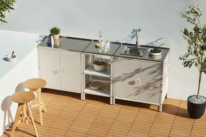 Beliani-VILAMA-Tuinkookeiland met kast en spoelbak 3-delig-Wit-RVS