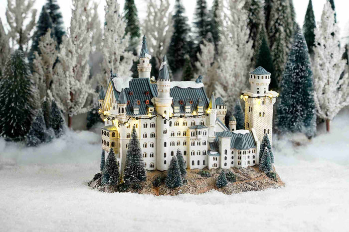 Luville Kerstdorp Schloss Neuschwanstein - 32x17x25 cm - Polyresin - Multi