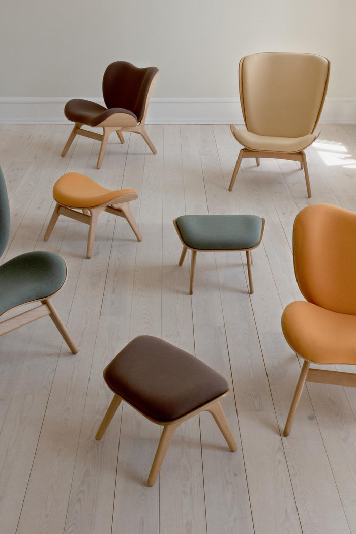 Umage A Conversation Piece voetenbank naturel eiken, Sugar Brown