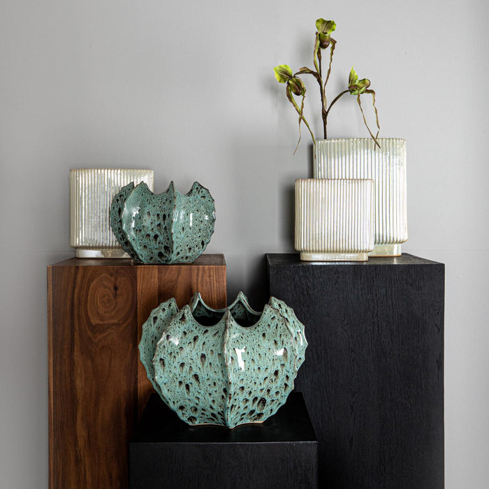 PTMD Eviera Pearl shiny glazed ceramic pot ribbed round