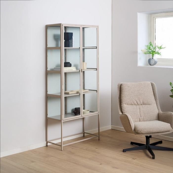 31a72b85-4f77-45c3-bed7-7146c241d8f6-sfeerbeeld.jpg (10352998)