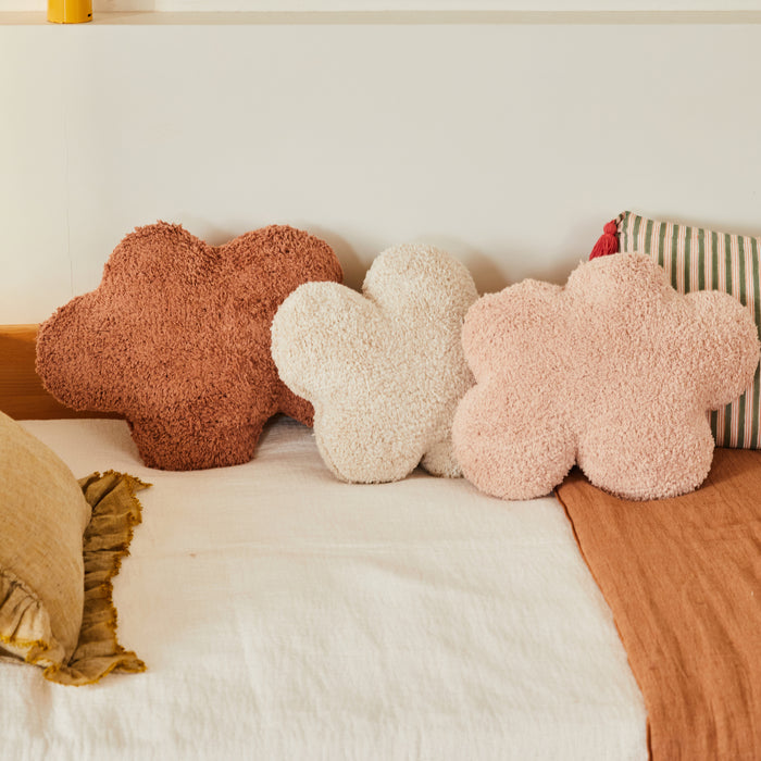 329145-x01-202506120223-A.jpg (10354377)