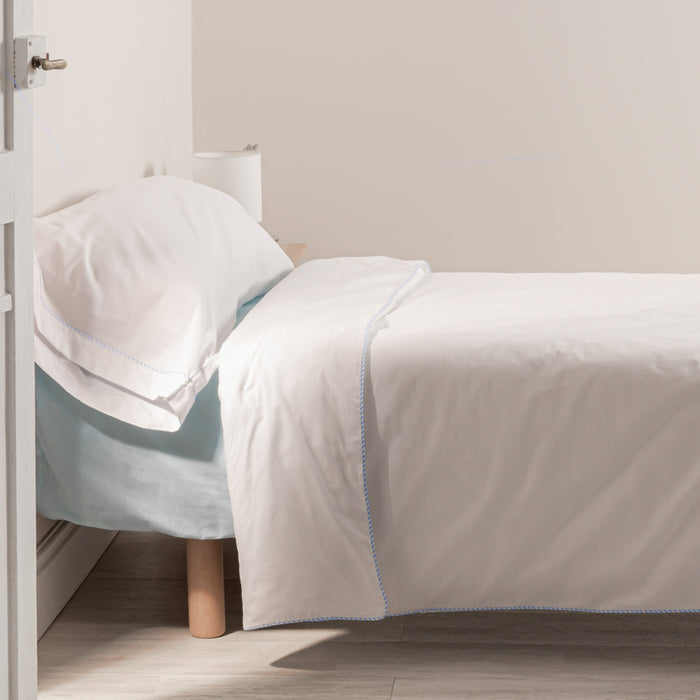 Essential Dekbedovertrek 2-delig 140x200 cm (Bed 80) Blauw Basic Kids, Blauw, 100% katoen, de kwaliteit van 150 TC