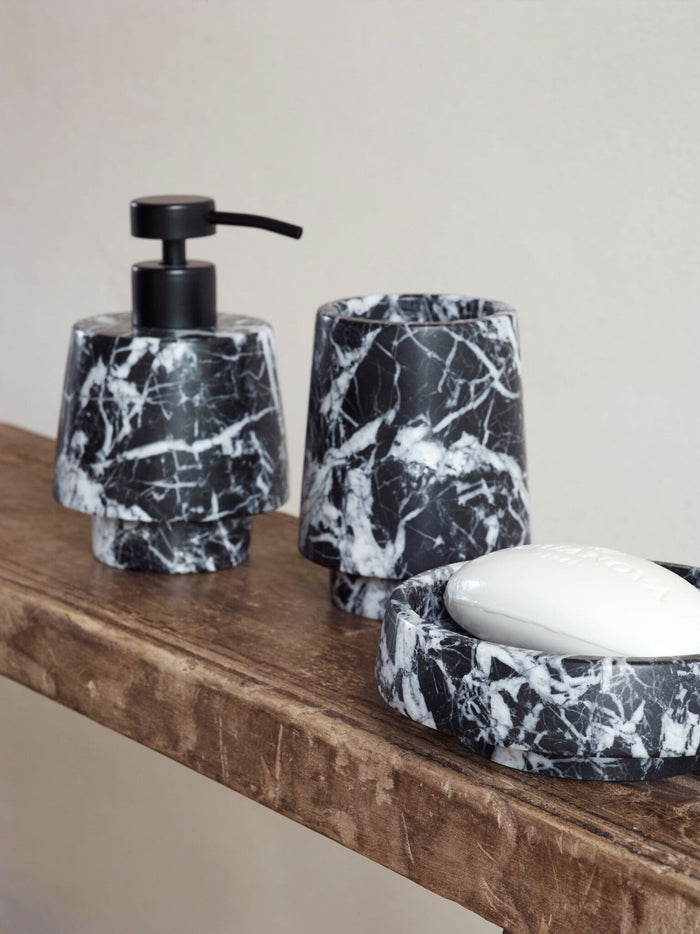 Orion Zeepbakje Black | Zwart | Natuursteen