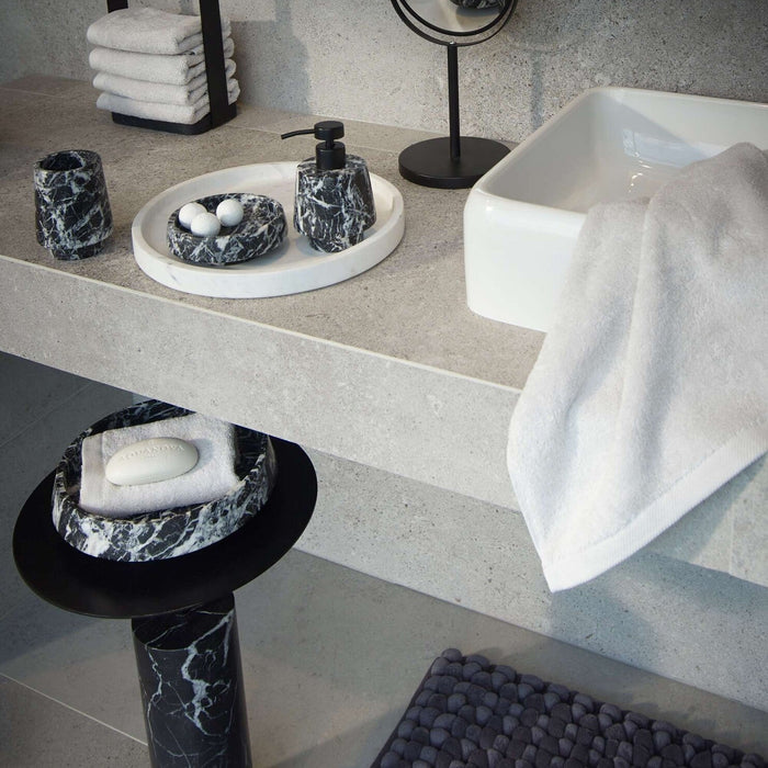 Nero Gastendoekhouder Black | Zwart | Natuursteen