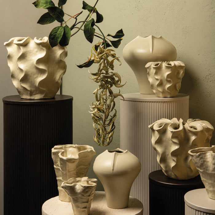 PTMD Rudie Cream Matt Ceramic Pot With Wavy Print L