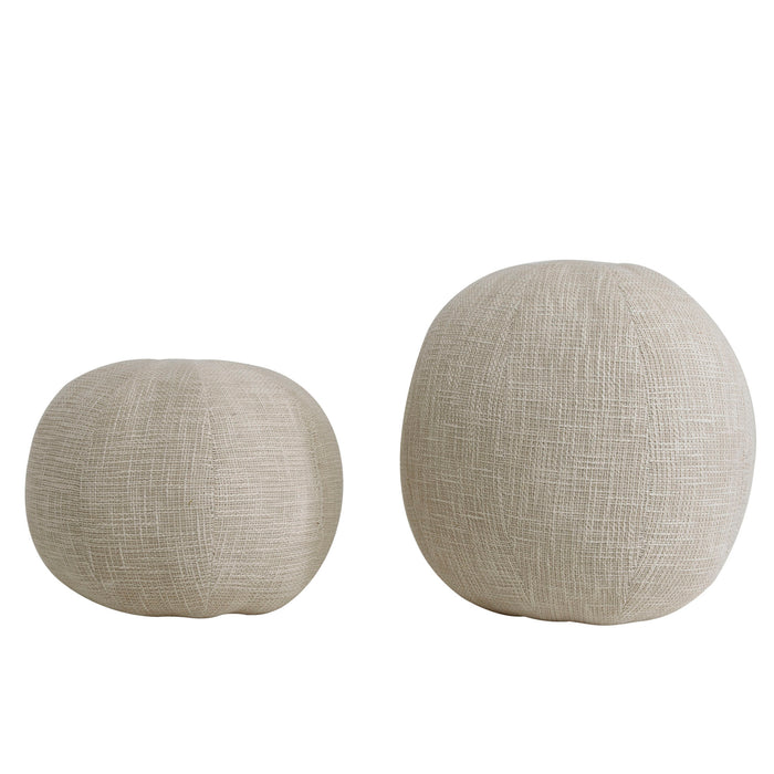 PTMD Sanah Cream Boucle Cushion Ball S
