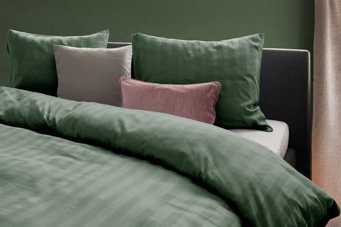 Eleganzzz Dekbedovertrek Hotel Kwaliteit Satijn Streep olive green