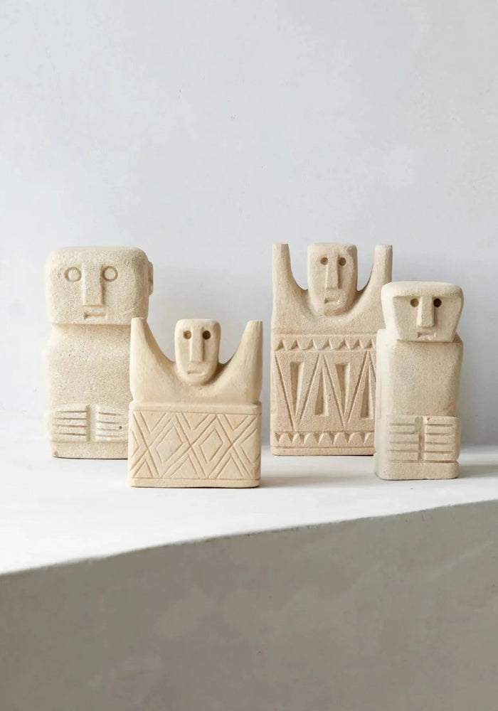 Bazar Bizar Stenen beeld Sumba