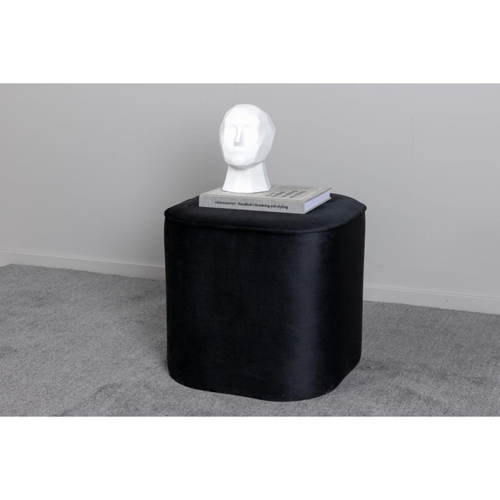 Svea - Arlo poef - velvet - zwart