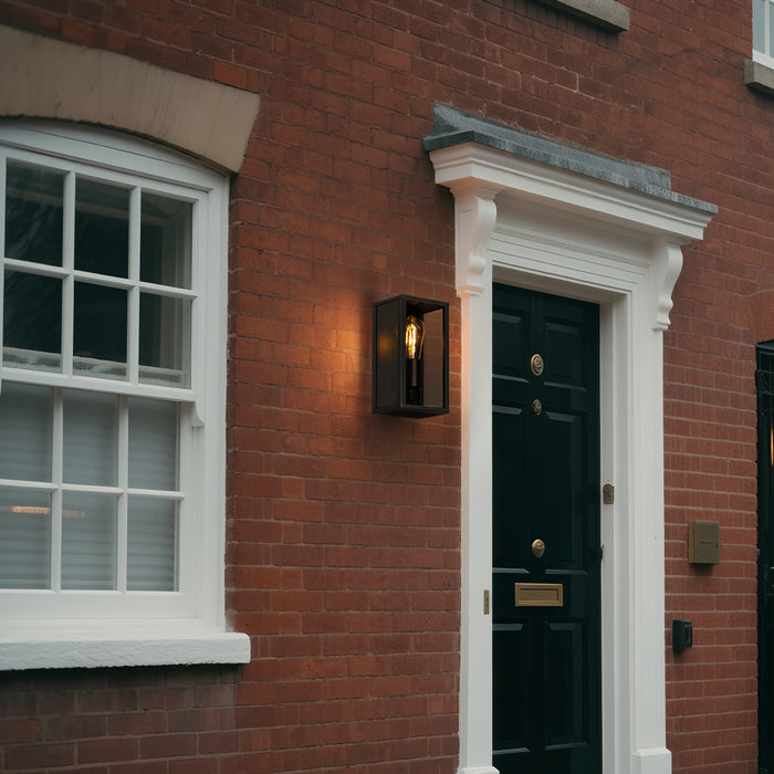 QAZQA Buiten wandlamp zwart met smoke glas 26 cm IP44 - Charlois