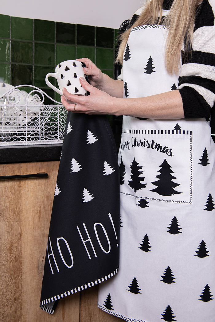 Clayre & Eef Tafelloper Kerst 50x140 cm Zwart Wit Katoen Kerstbomen