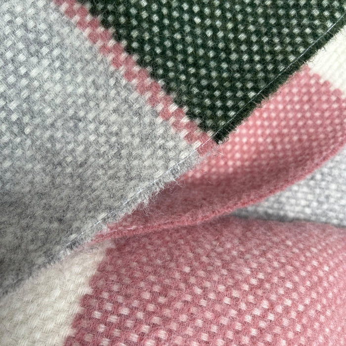 Malagoon Festivity Wool Plaid - Dawn Pink