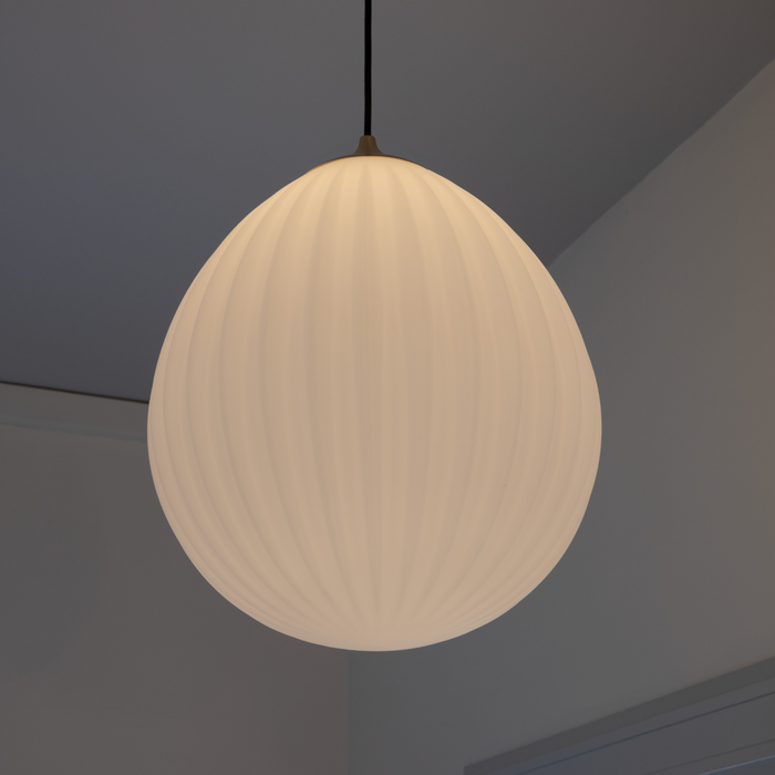 Umage Around the world lampenkap large - Brushed brass