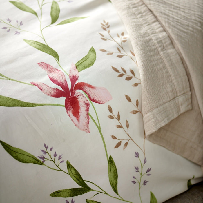 Serene Flower Dekbedovertrek Off | 140 x 200|220 cm | Ivoor