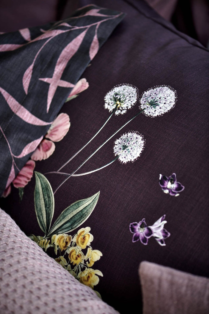 Noir Garden Dekbedovertrek | 140 x 200|220 cm | Paars | Satijnkatoen