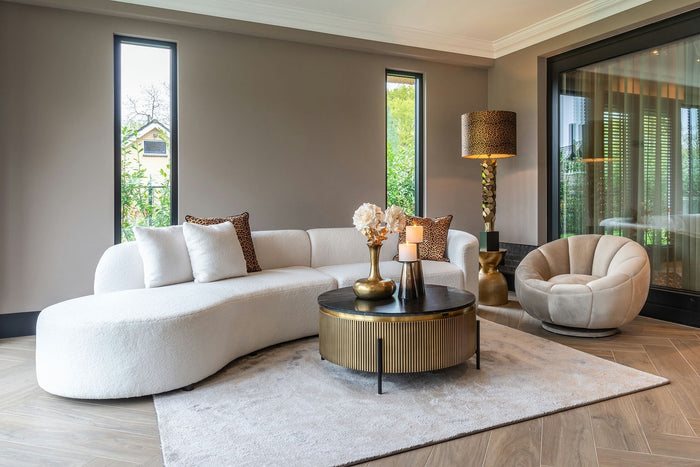 Richmond Interiors Grayson Bank met Ottoman Links Open Wit Furry