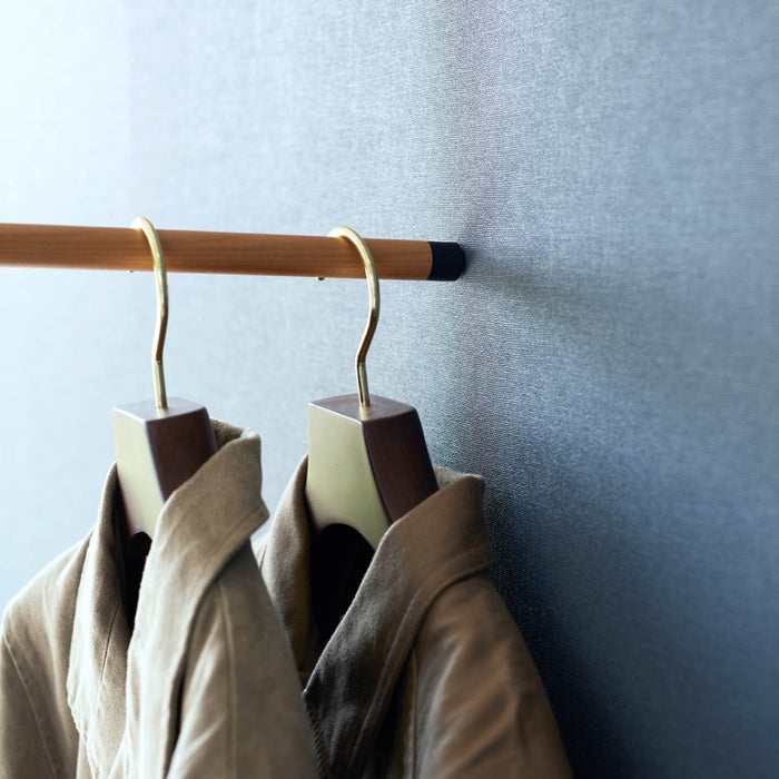 Yamazaki Leunend Stoomreiniger Kledingrek - Tower - Zwart