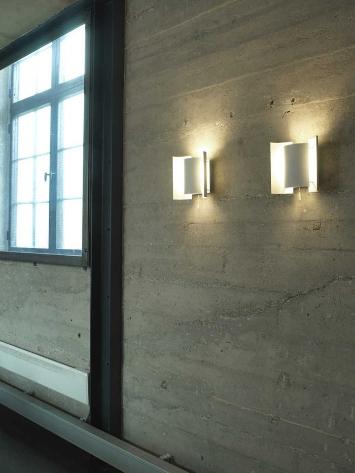 Northern Butterfly Perforated wandlamp zwart