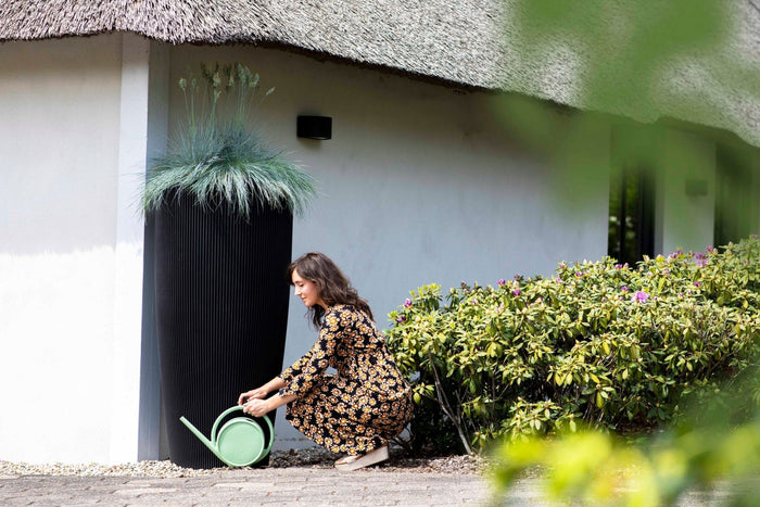 Capi Europe Regenton Groove 330L - 66x66x140 - Zwart