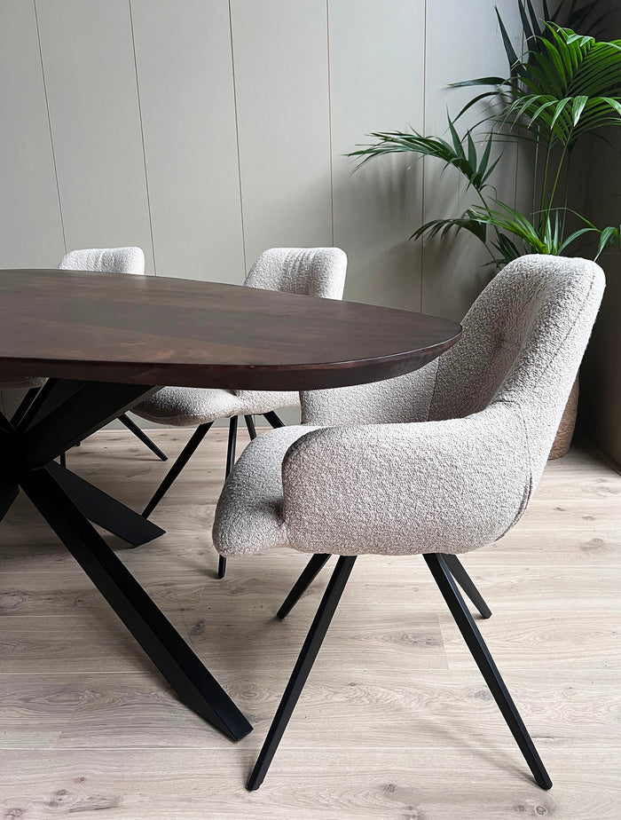 Eetkamertafel mango organisch Druppel walnoot met spinpoot 160 cm