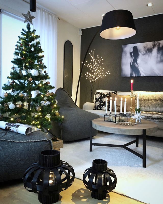 Beliani - DEMRE - Shaggy vloerkleed - Wit - 200 x 300 cm - Polyester