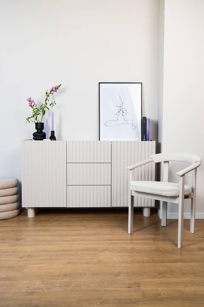 NADUVI Collection Eetkamerstoel Finlee bouclé