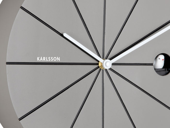 Karlsson - Wall Clock Destacado Cuckoo