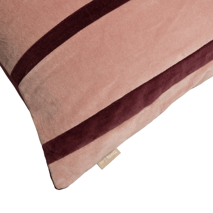 by fonQ Stria Sierkussen 40 x 60 cm - Aubergine