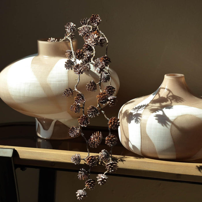 PTMD Nuhin Cream Glass Vase White Stripes Round On Base