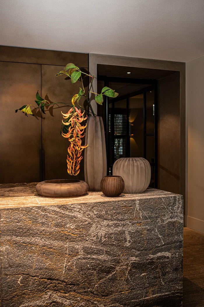 PTMD Levente Sand Carved Glass Round Bowl Ribbed