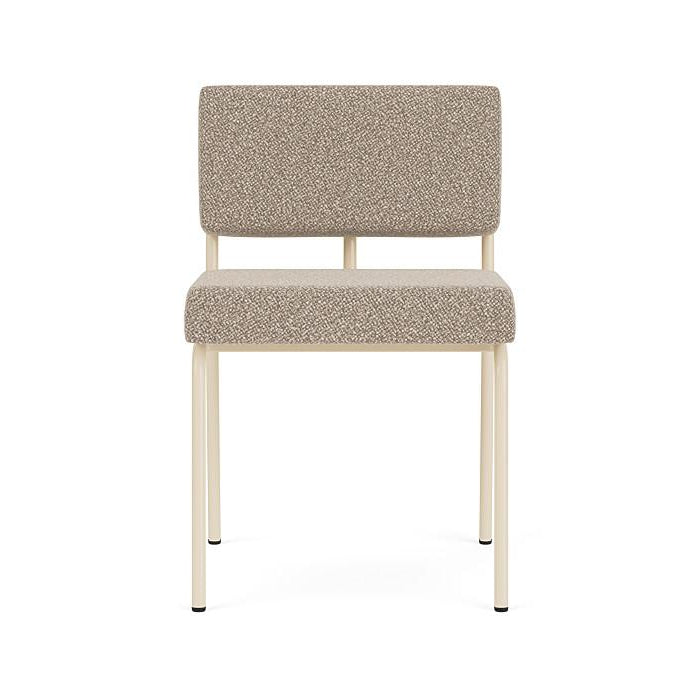 FÉST Monday stoel sand Royal 160 magnolia