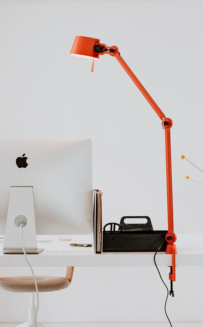 Bolt 2 Arm klemlamp Striking Orange