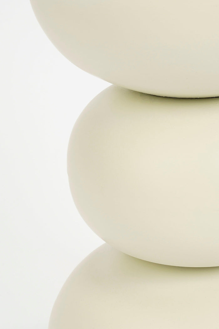 Mica Decorations Luna Bijzettafel - H46 x Ø32 cm - IJzer - Off-white