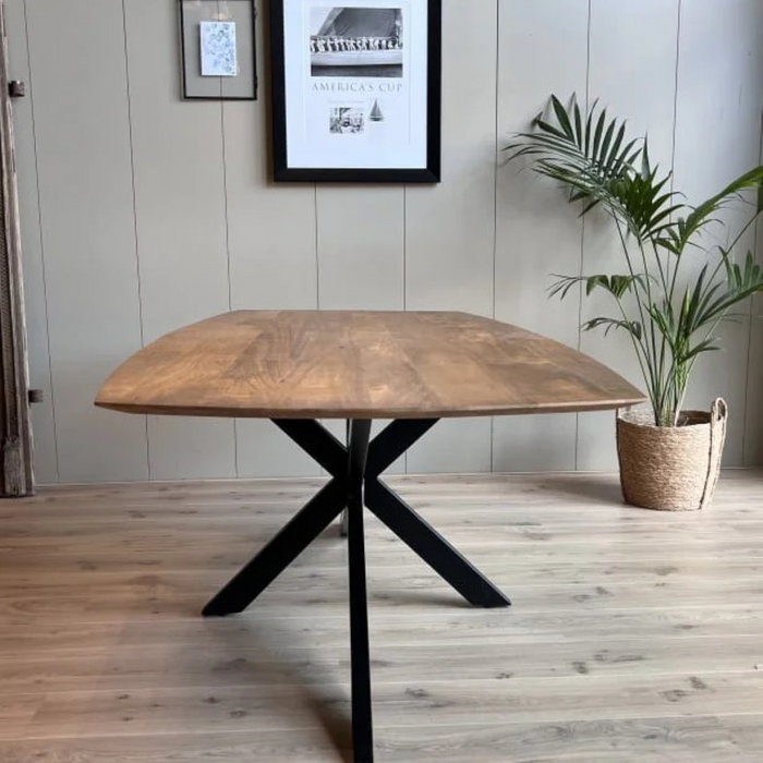 Eetkamertafel Mango Deens ovaal 240x100 cm met Spinpoot