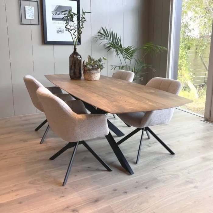 Eetkamertafel Mango Deens ovaal 240x100 cm met Spinpoot