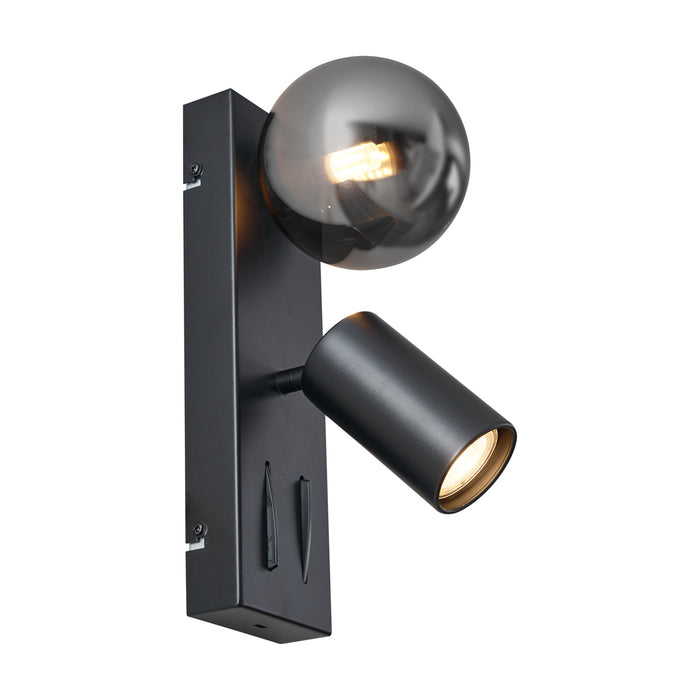 QAZQA Moderne wandlamp zwart 2-lichts kantelbaar met USB-C poort -