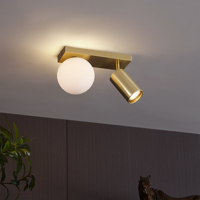 QAZQA Moderne plafondlamp messing 2-lichts kantelbaar - Lesly